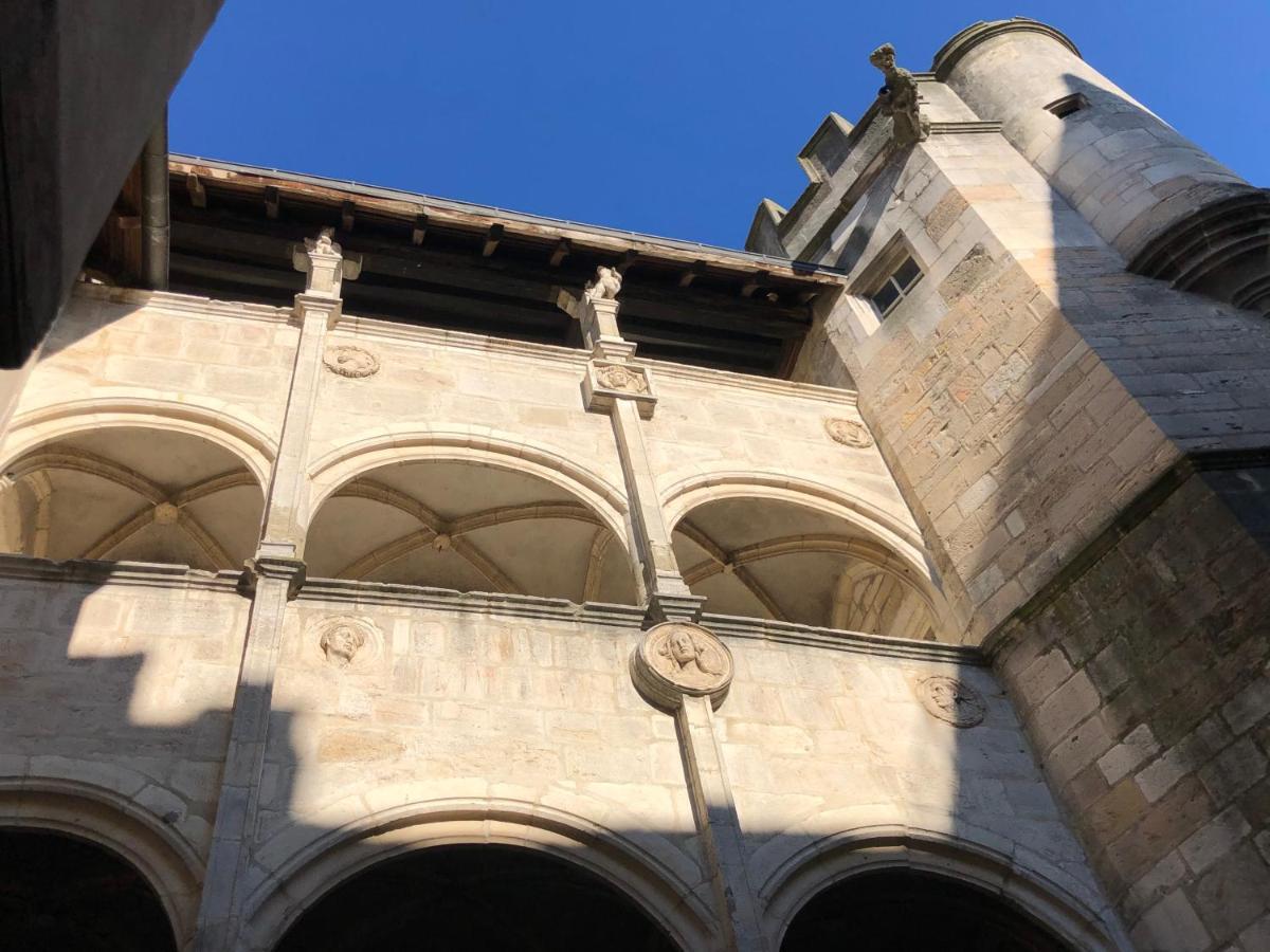 Apartamento La Renaissance Au Coeur Du Centre Historique Beaune  Exterior foto