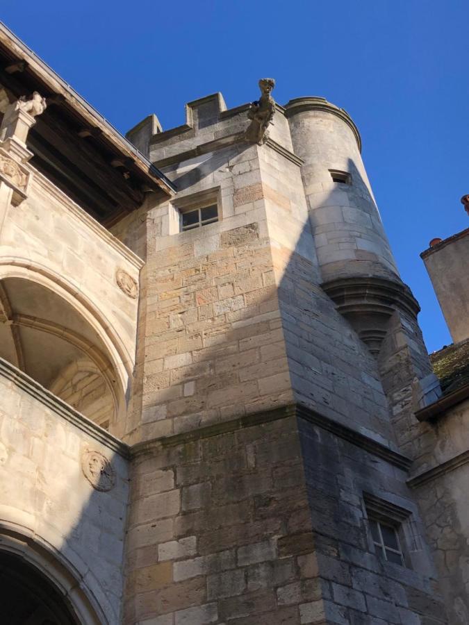Apartamento La Renaissance Au Coeur Du Centre Historique Beaune  Exterior foto